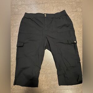 Penningtons Black Capri Cargo Straight Leg Pants